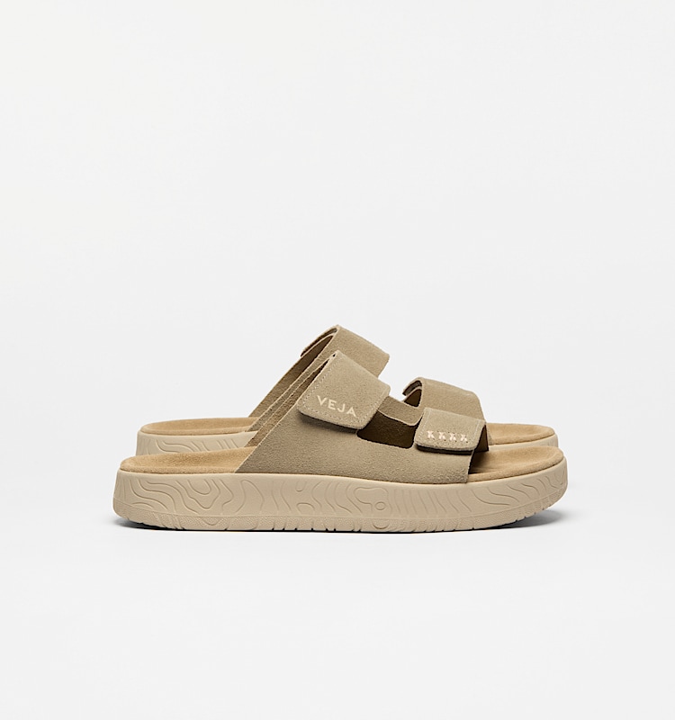 veja baskets etna su&egrave;de beige sa3220670 Lateral view