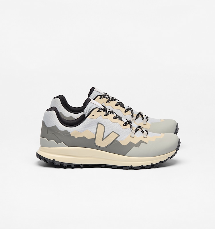veja baskets fitz-roy-light recycl&eacute; gris ft2303774 Lateral view