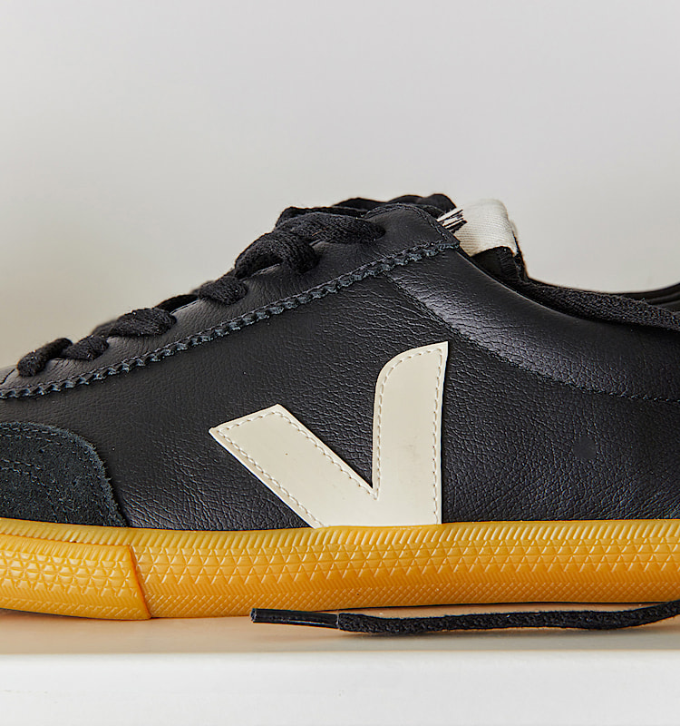 veja baskets volley cuir noir vo2020510